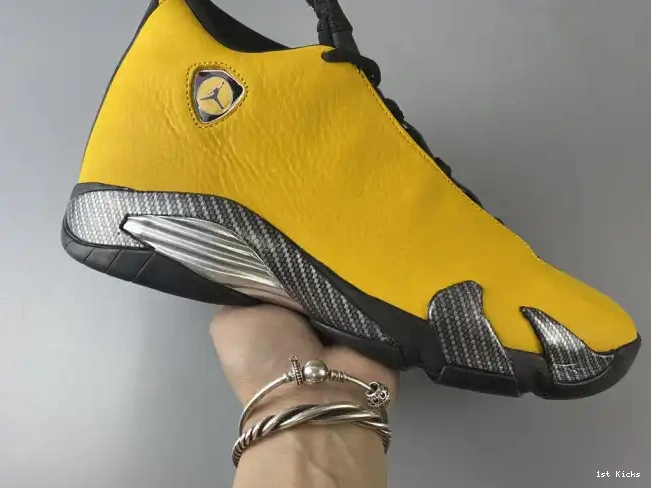 1st Kicks Shoes 14 RETRO GOLD AIR UNIVERSITY BQ3685-706 JORDAN 0611